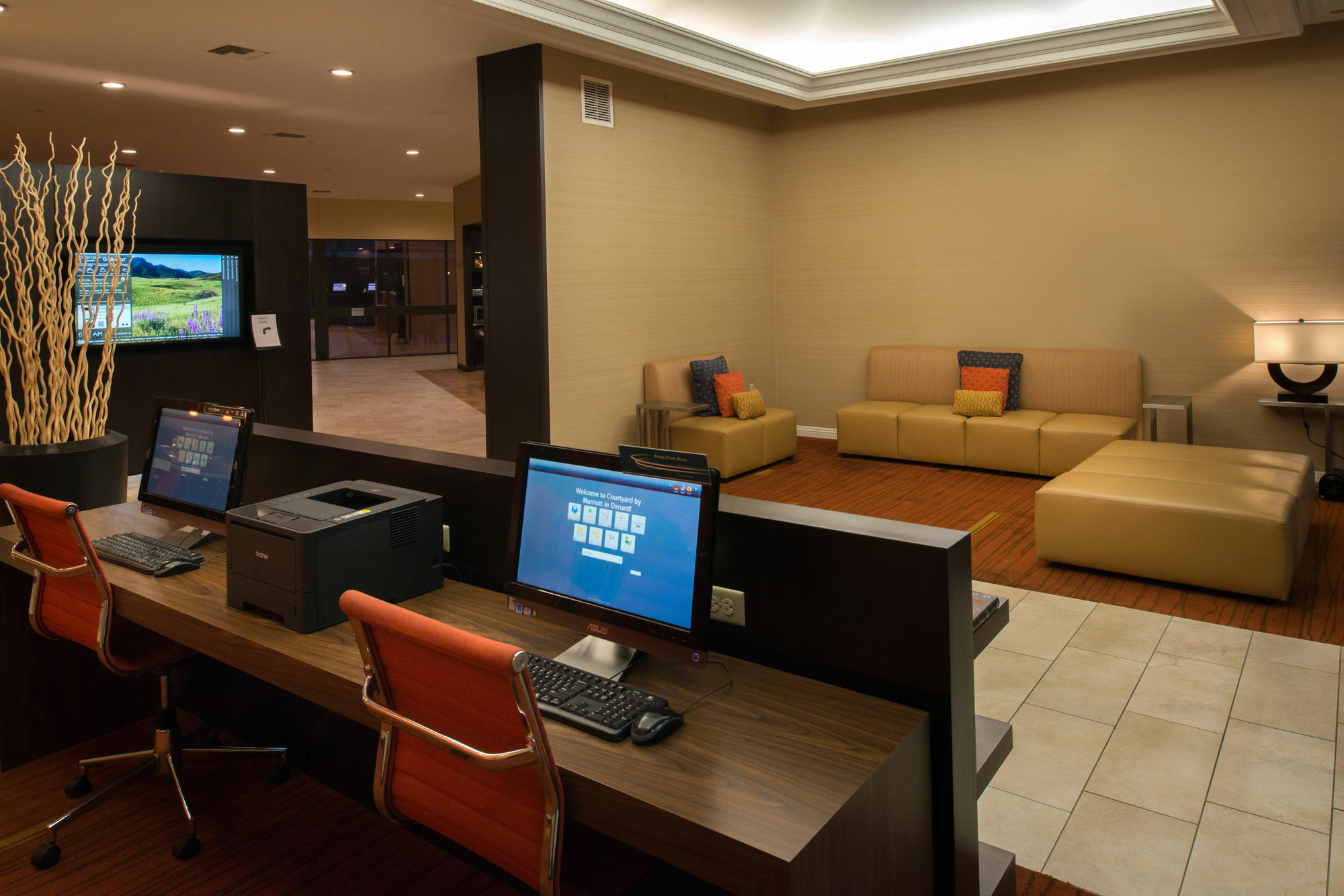 Courtyard By Marriott Oxnard/Ventura Hotel Exterior photo